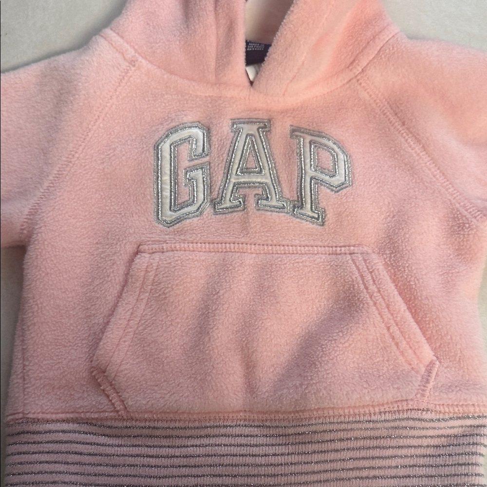 GAP Kids Light Pink Hoodie๐ฏ - Picture 3 of 11